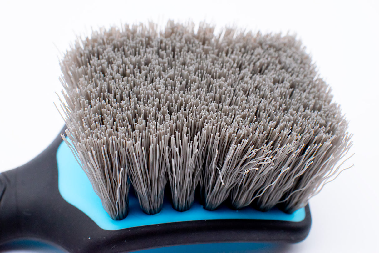 TIRE BRUSH